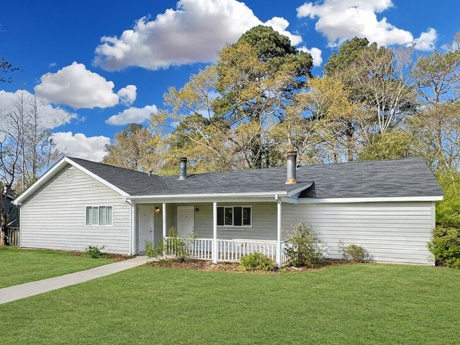 Building Photo - 158 VFW Dr Unit A