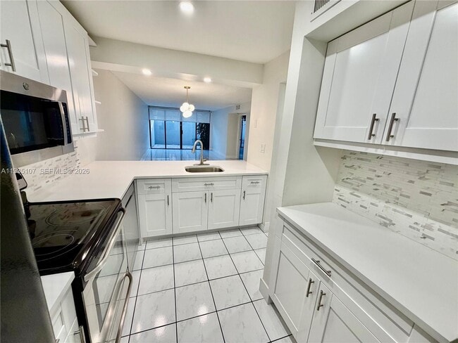 Building Photo - 11336 NW 16th St