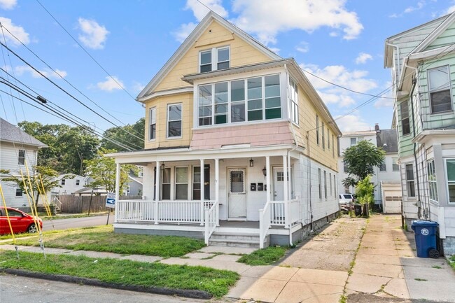 Building Photo - 180 Peck Ave Unit 2 Rental