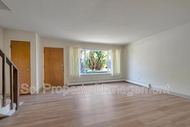 Photo - 1145 Chanticleer Avenue - 5