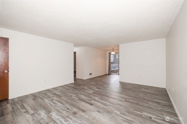 Photo - 110 Alpha Ln