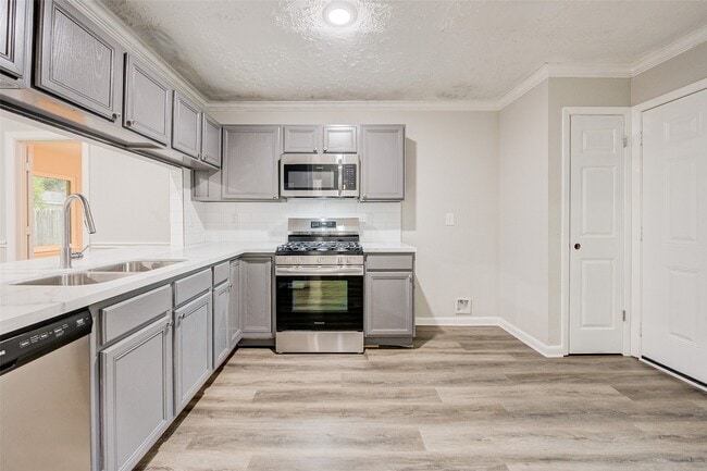 Photo - 1823 Grand Park Dr