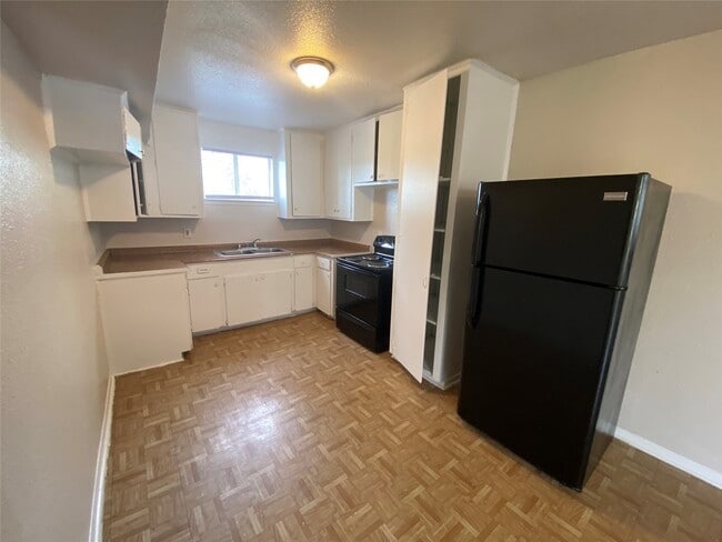 Photo - 5610 Royal Palms St Unit 67