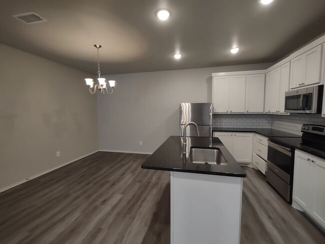 Photo - 1401 16th St