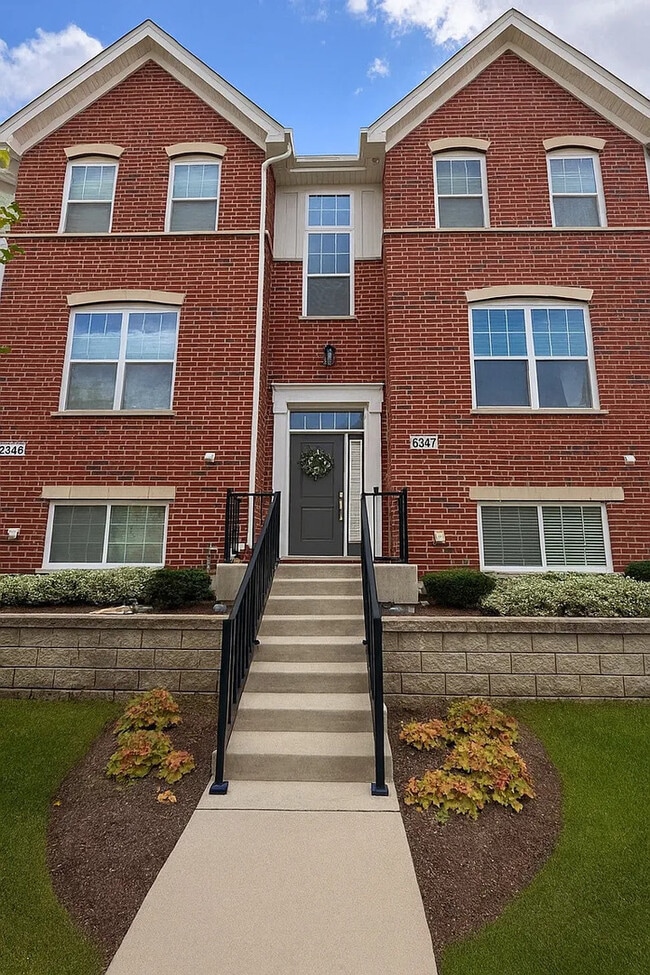 Building Photo - 6347 Capulina Ave