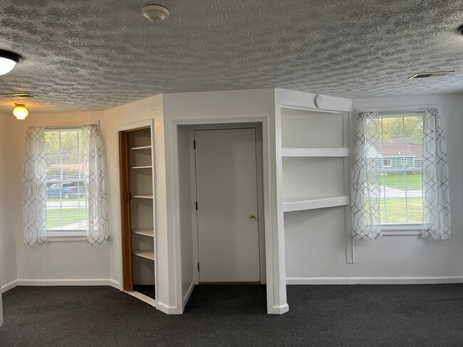 Photo - 13050 Beeson St NE Unit 13050BeesonSt.