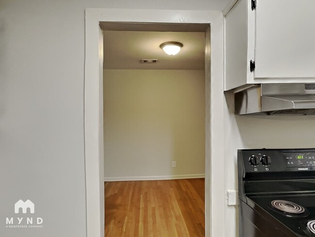 Photo - 10616 Thrasher Rd
