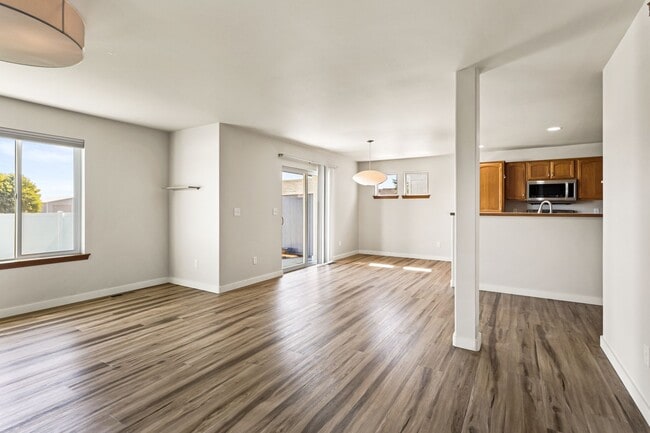 Photo - Non-Refundable & Security Deposit Total: $2600.00