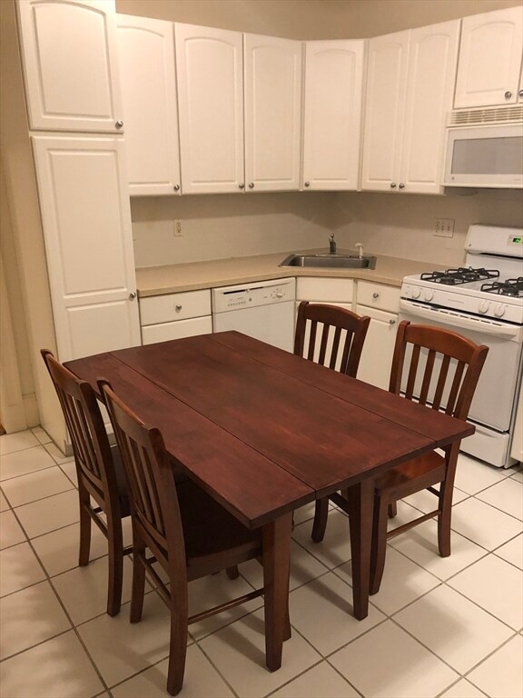 Photo - 856 Massachusetts Ave Unit 2