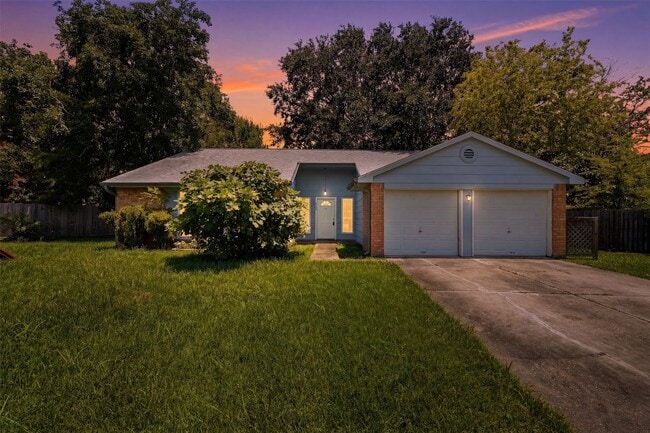 Photo - 214 Glen Haven Ct