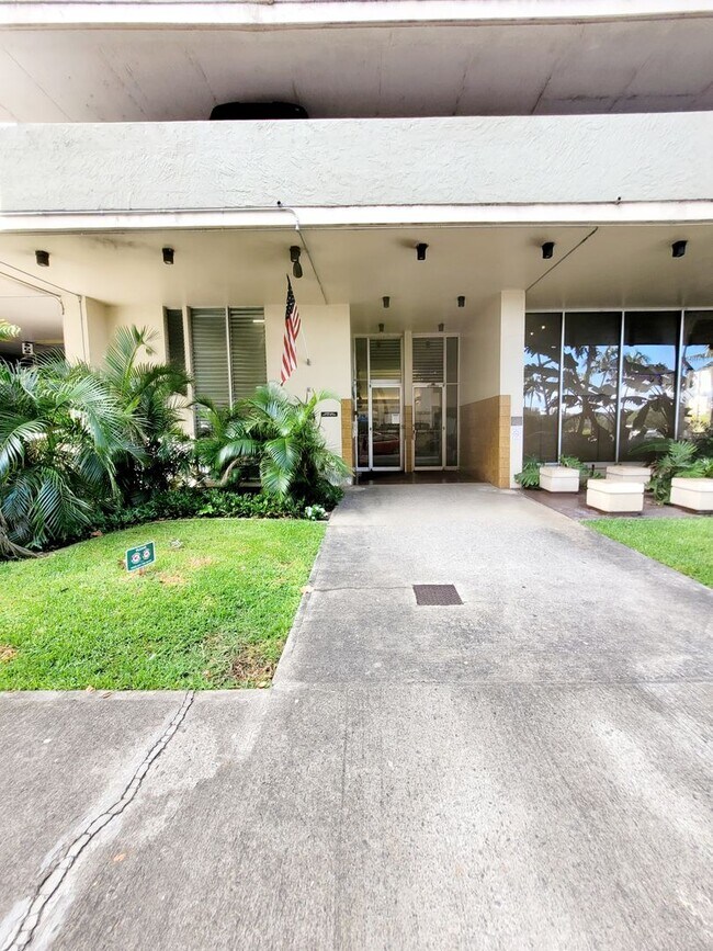 Photo - AVAILABLE | Updated Studio | Location: Waikiki, Fairway Villa | Includes: Assigned Parking Space,...