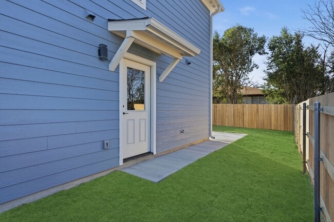 Photo - Brand New, Modern, and Ready for You in Temple, TX!