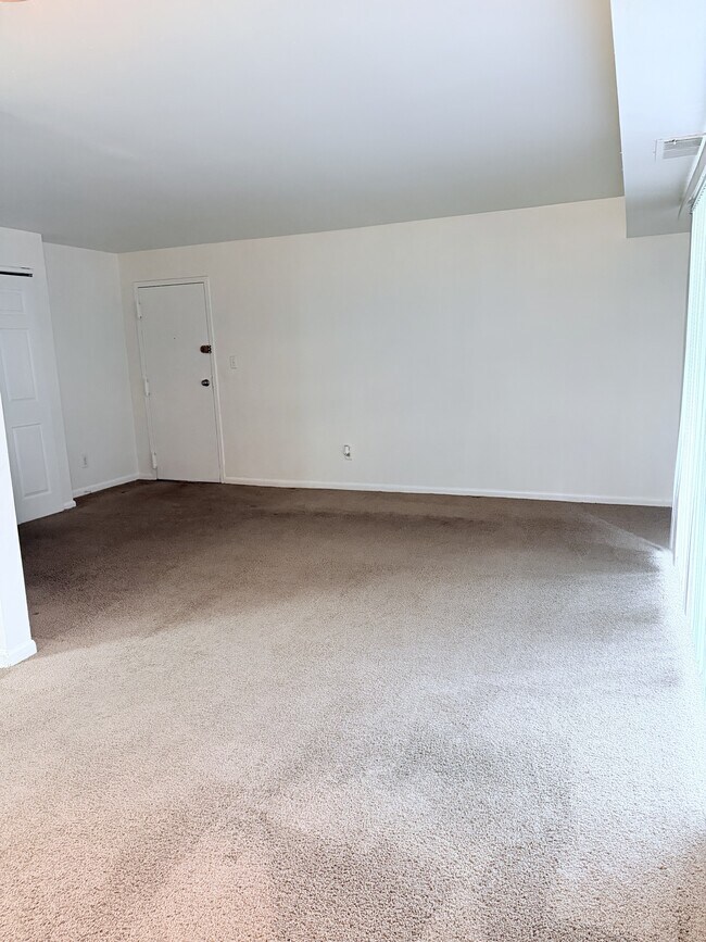 1022 Adams Ave