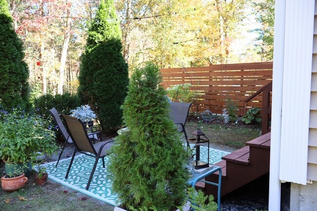 Photo - 13 Morse St Unidad B