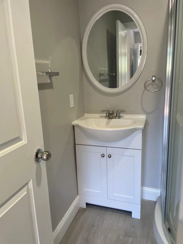 Photo - 570 Charmingdale Rd