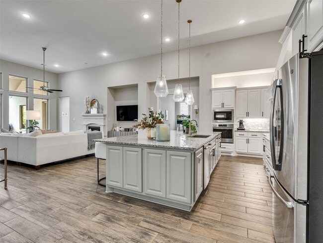 Photo - 122 Ballantyne Dr