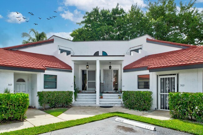 Building Photo - 367 NW 36th Ave