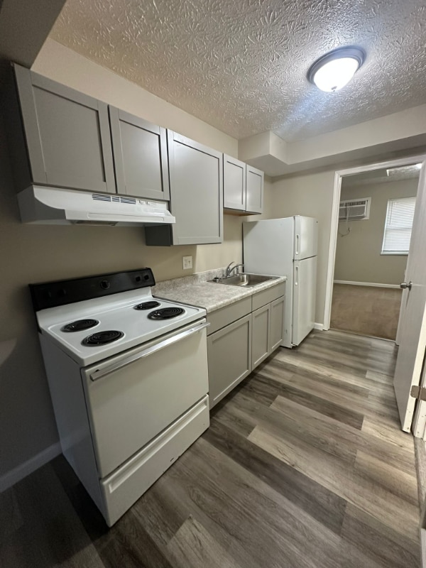 Photo - 766 Anderson Ave Unidad 5