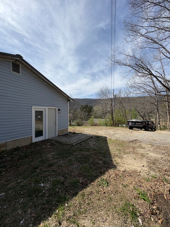 Photo - 162 Old Coalfield Rd