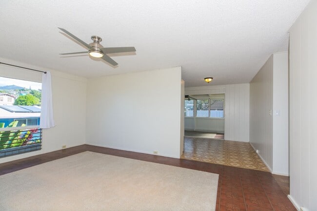 92-793-793 Wainohia St