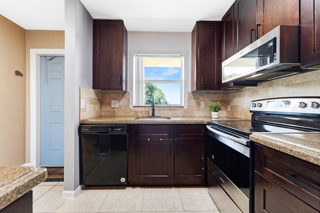Photo - 9949 Sandalfoot Blvd Unit 546