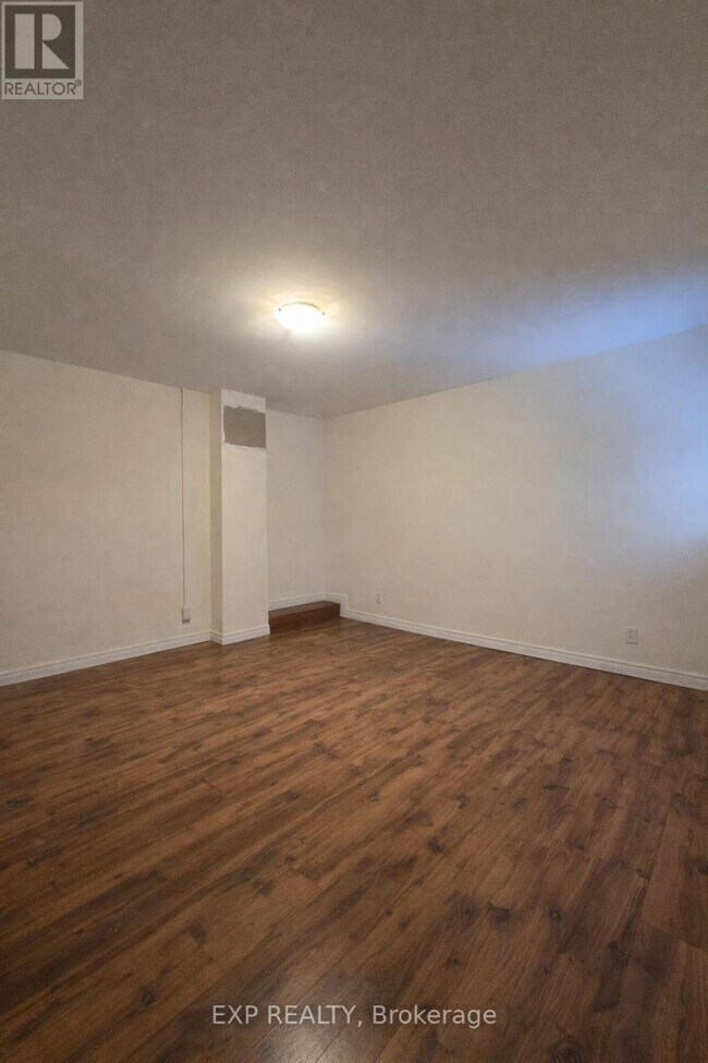 Photo - 88 Colborne St