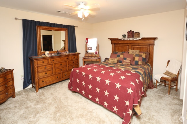 3BR, 2BA - 1,278 SF - Bedroom