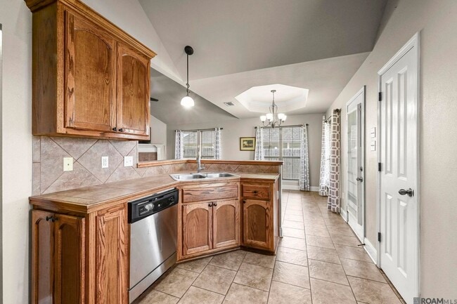 Photo - 41481 Hearthstone Ave