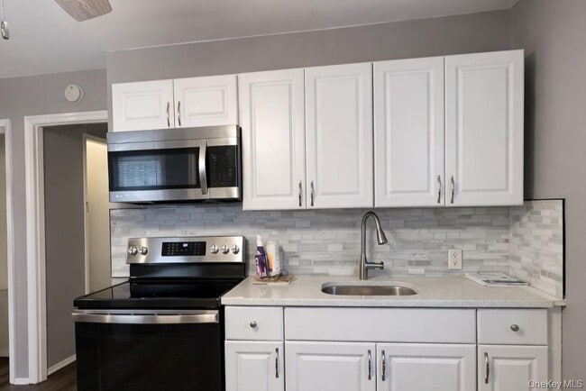 Photo - 83 E Lido Promenade