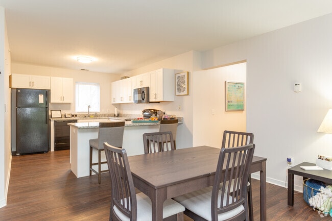 Photo - The Tate on Howard