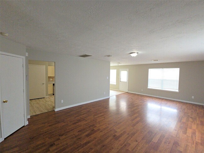 21802 Westfield Ridge Dr