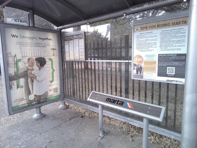 Photo - 444 Highland Ave NE