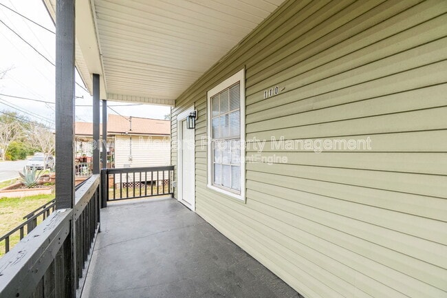 Photo - 1106 Doctor M.L.K. Jr Dr