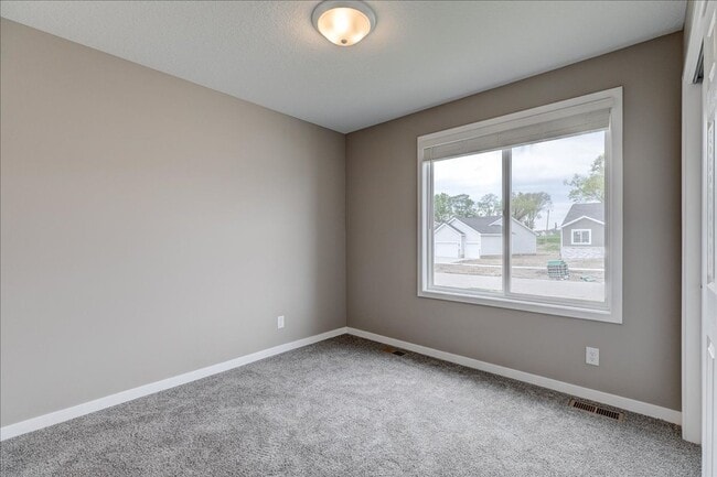 Photo - House for Rent in Des Moines/Ankeny
