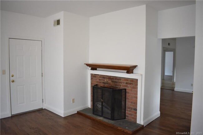 Photo - 15 Pendleton St Unit 1