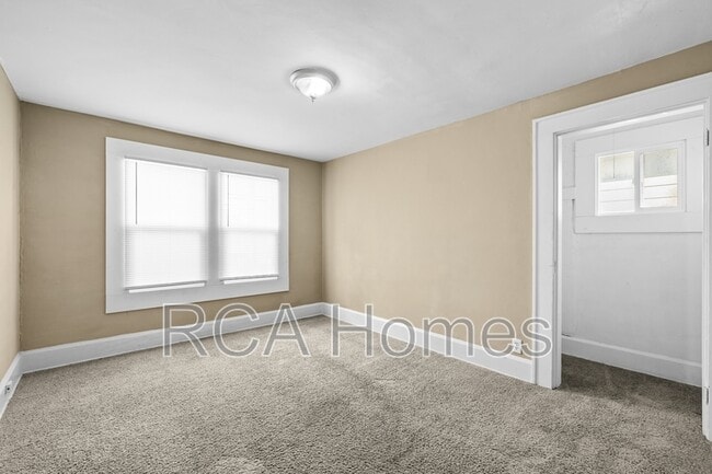 Photo - 4118 E Washington St