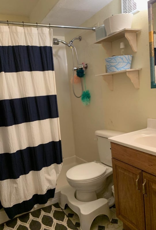 Photo - 825 Gallup Rd