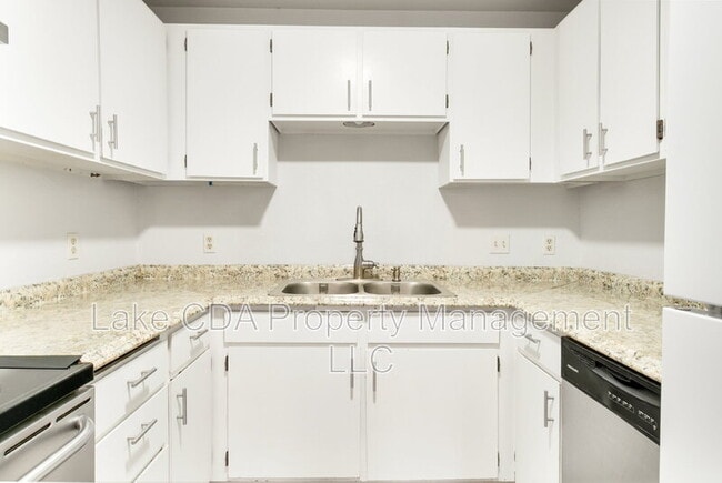 Photo - 1099 Woolsey Dr Unit 1099