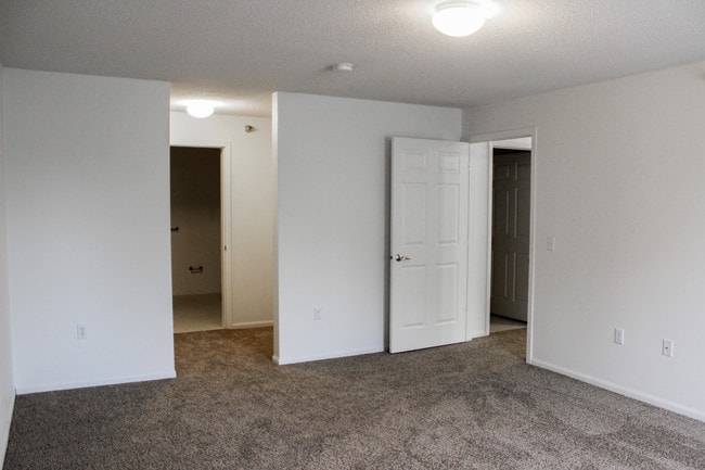 The Shores - 62 + Community
