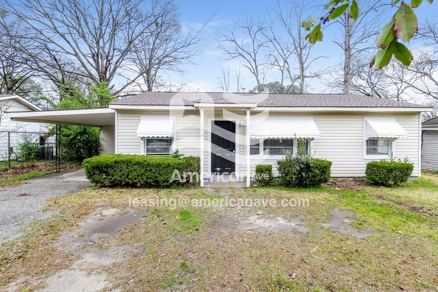 216 Johns Rd