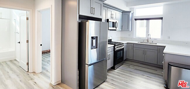 Photo - 1224 Alexandria Ave