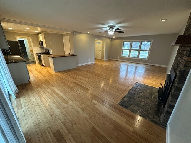 Photo - 3316 Annally Dr