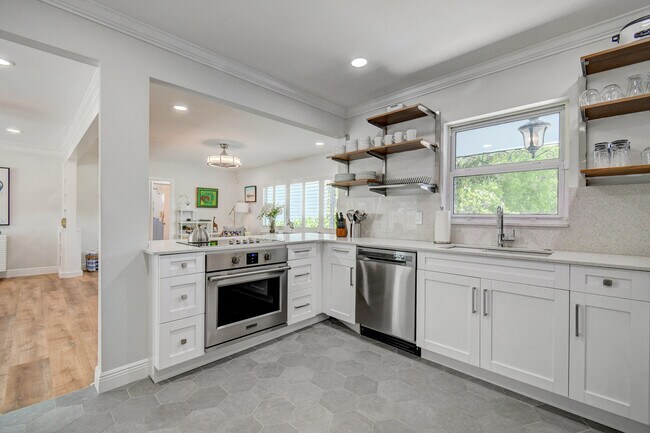 Photo - 309 Rilyn Dr