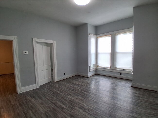 Photo - 902 Norman St