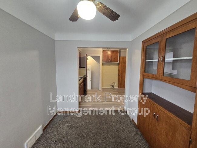 Photo - 18947 Runyon St