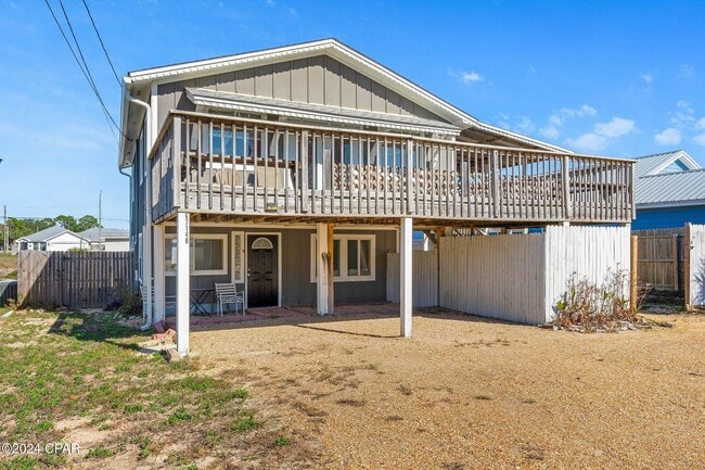 Building Photo - 6714 Beach Dr Unit A Rental