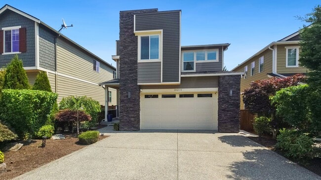 Building Photo - Bothell Home with ADU and Strong Rental Potential