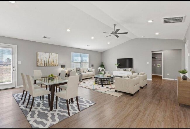 Photo - 6085 Arbor Wds Wy