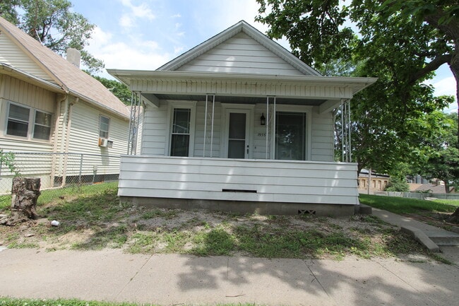 Photo - Beauty is on the inside! Outstanding 2-Bed...