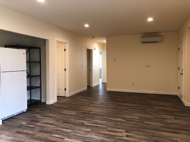 Photo - 21500 121st Pl SE Unit 21500 121st Place SE Daylight basement